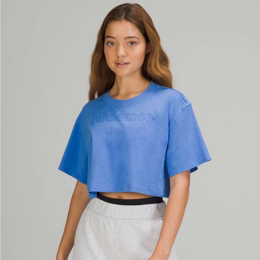 All Yours Crop Tee *Graphic size 8